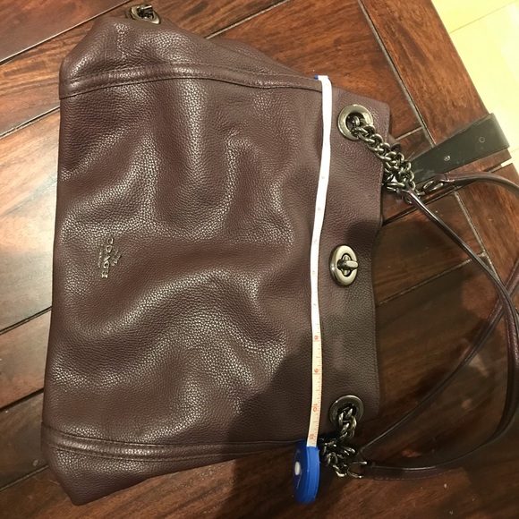 EUC Coach leather dark burgundy bag - Picture 8 of 8